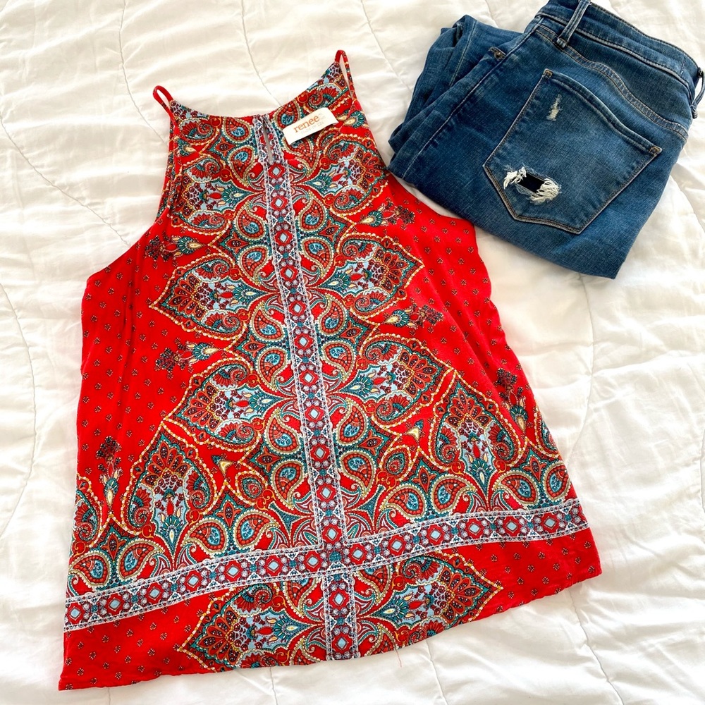 Red blouse tank